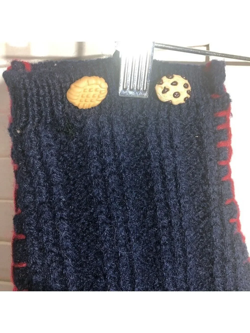vintage wool mittens cookie buttons hand-stitched trim cottage ski resort alpine